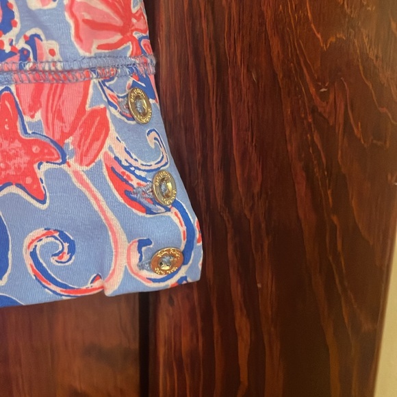 Lilly Pulitzer Shift dress excellent condition.  Long sleeves with gold buttons - Picture 2 of 5